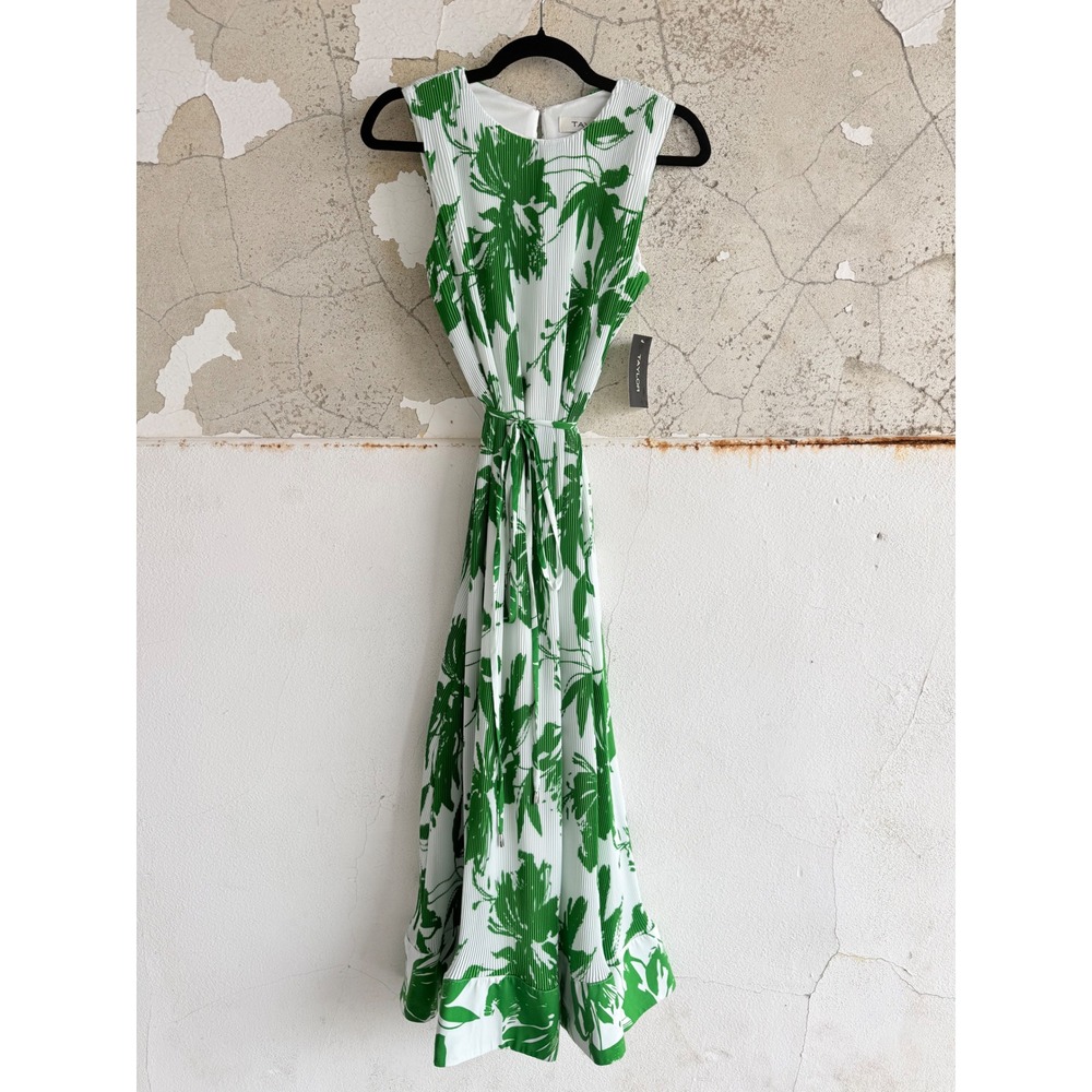 Taylor Maxi Dress Floral Pleated Sleeveless Ruffle Hem Womens M NWT Summer Vacay